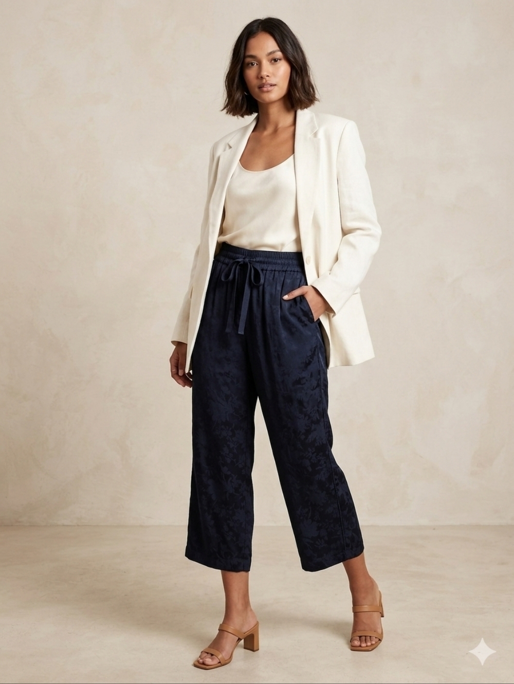 NAVY JACQUARD CROPPED WIDE LEG PANTS SIZE 36 ELASTIC WAIST FLOWY